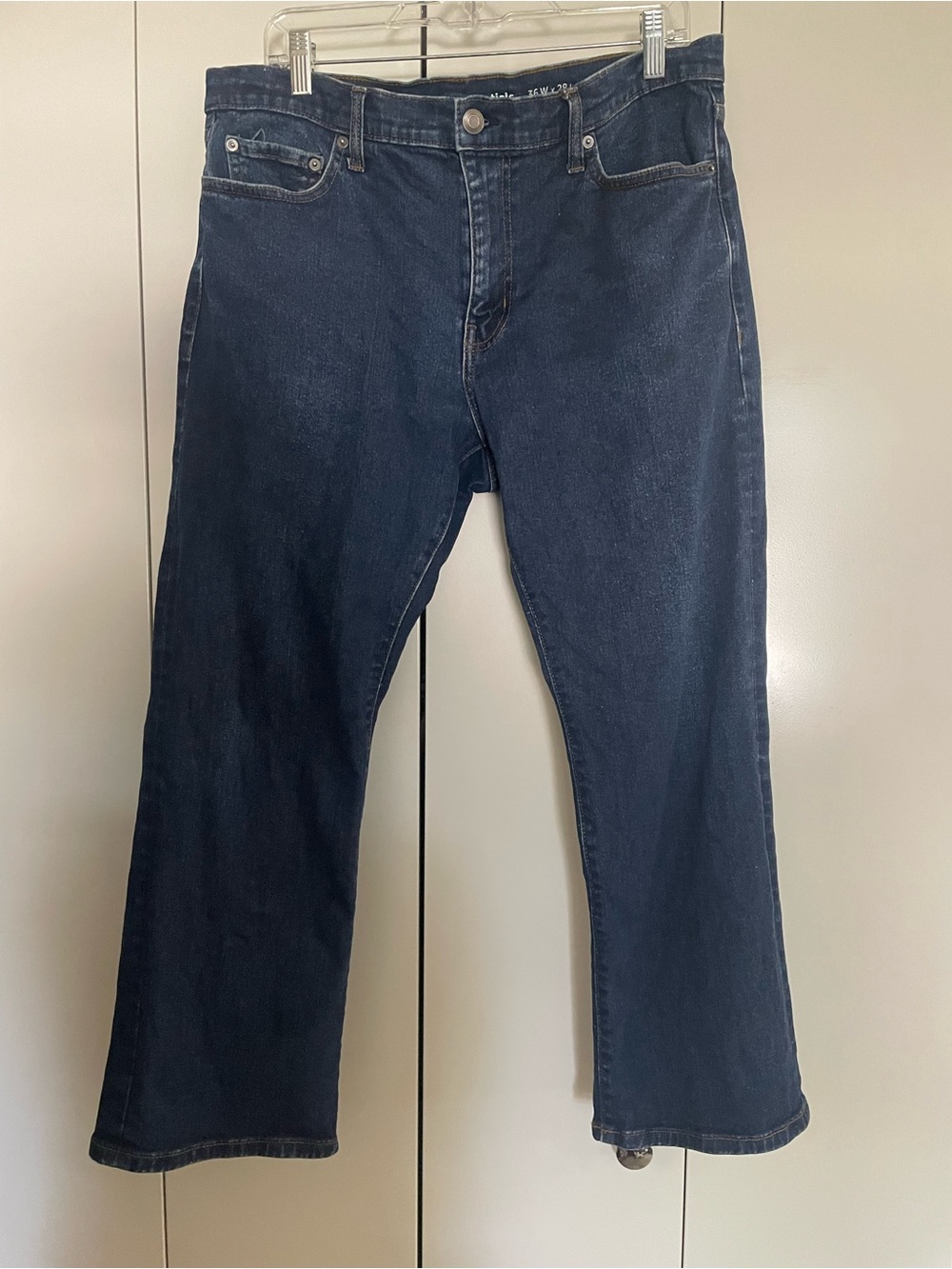Amazon Essentials Men's Bootcut Jeans in Dark Indigo 36x28